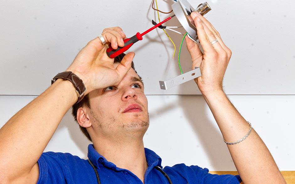 électricien urgence Paris 10